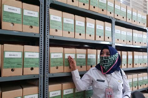 Dispersip Kalsel Ganti Ribuan Boks Berkas Arsip Di Depo Banjarbaru