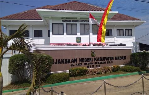 Selidiki Dugaan Korupsi Proyek Rth Kejari Kabupaten Madiun Periksa