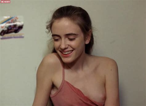 Naked Barbara Sommer in Das Mädchen aus dem Fahrstuhl