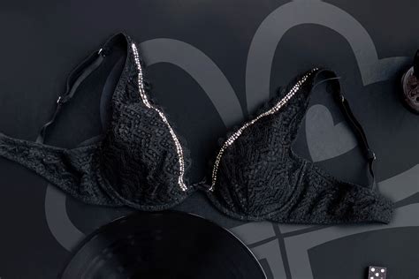 Lingerie Good Luck Luxury