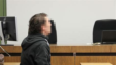 42 Jähriger angeklagt Er hatte Sex mit einer 12 Jährigen Abendzeitung München