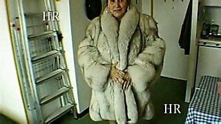 Amateur Swingers Scene In Due Mogli Troie E Maialone Part Xhamster