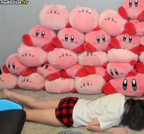 Emiru Emiru Nude OnlyFans Photo Nudostar TV