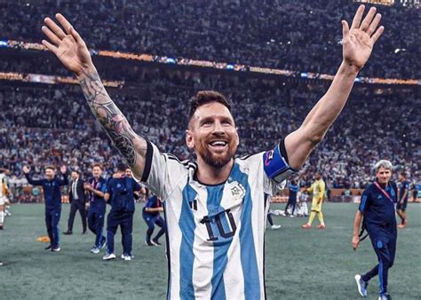 Los Homenajes A Lionel Messi Por Su Cumpleaños 36 El Gráfico