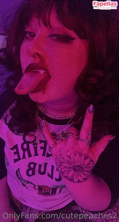 Babypeachesvenuss Aka Cutepeaches Nude Leaks OnlyFans Fapellas