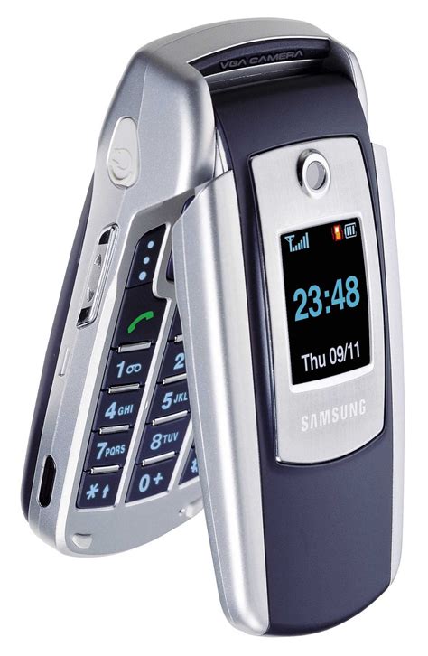 #4 Samsung E700 Old Cell Phones, Flip Phones, Mobile Phones, Radios