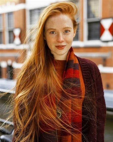 Pin By Charlie Zimmerman On Redheads Red Haired Beauty Beautiful Red