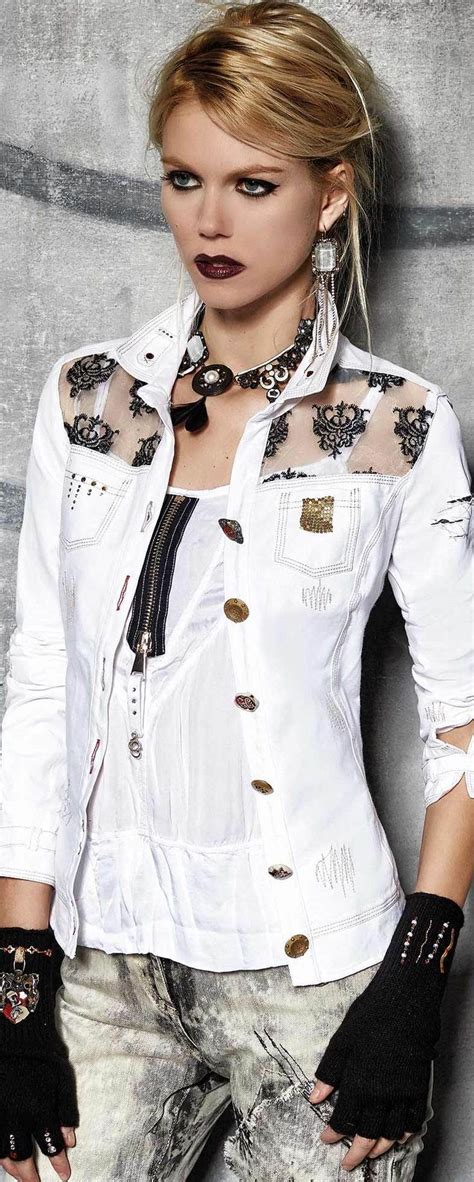 Elisa Cavaletti Fall / Winter 2015-16 | Fashion, Fashion models ...