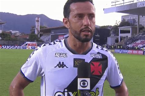 Abatido Nenê afirma Eu vou ficar aqui até o Vasco subir novamente