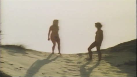 Naked Andrea Goldman In Adamo Ed Eva La Prima Storia D Amore