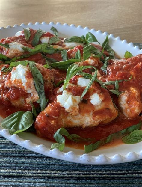 Skillet Chicken With Goat Cheese Sauce