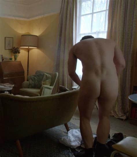 Luke Evans Naked And Sexy Posing Pics Naked Male Celebrities