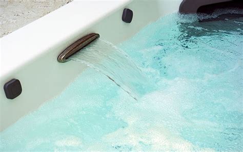 Hot Tub Chemicals Guide For Beginners Royal Spas