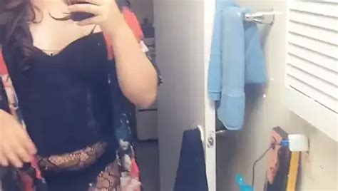 Lorinha Enfiando O Consolo Vontate Shemale Porn Xhamster