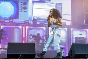 SOLANA IMANI ROWE Nude AZNude