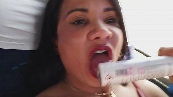 Bianca Naldy presumiendo de querer a Pica dentro del autobús hacia SP Más en XV Red XVIDEOS