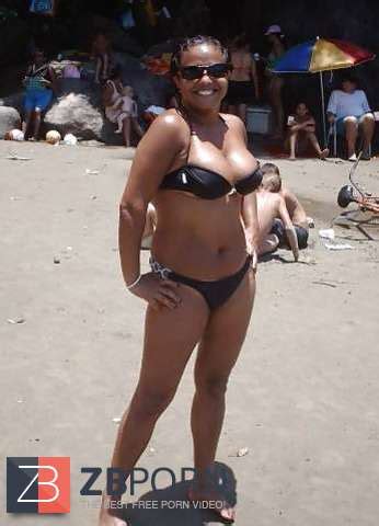 Claudia Massive Fun Bags ZB Porn