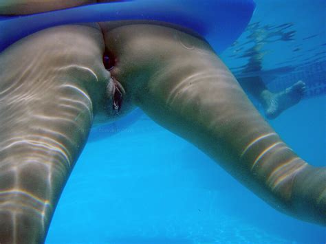 Underwater Hotties Vol U Unwtr C Porn Pic