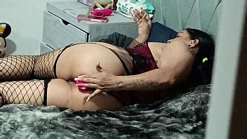 Cámara escondida mi cuñada se masturba y me ofrece su culito hasta venirse XVIDEOS