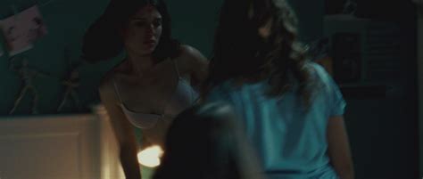 Naked María Valverde in Tres metros sobre el cielo