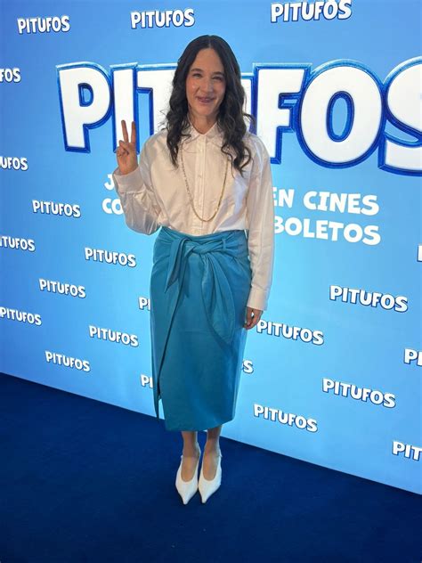 El increíble look de Ximena Sariñana al estilo de los "Pitufos" - UnoTV