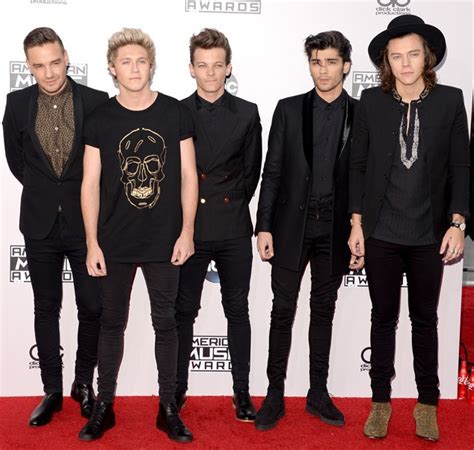 One Direction Guys Get Sensual At Amas Watch The Hot Clip