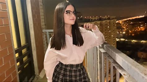 Afslappet Sex Med En Nabo Der Havde Et Slagsmål Med Sin Kæreste xxx Mobile Porno Videos