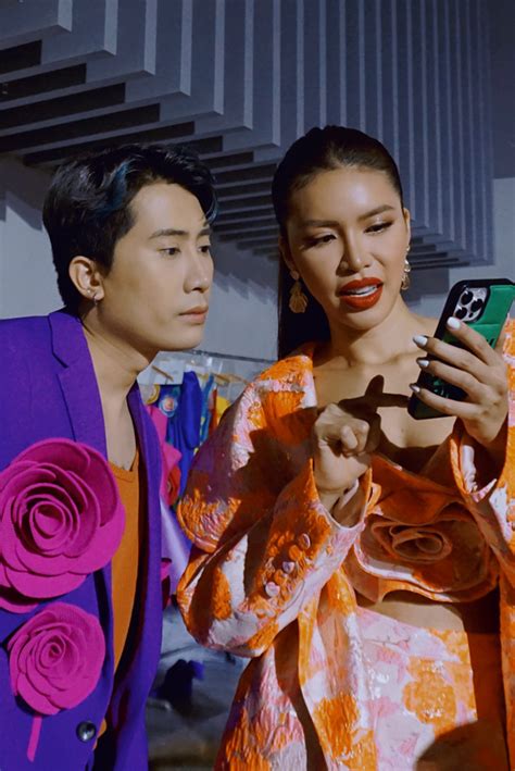 Hot TikToker hút hơn triệu view gây ấn tượng mạnh bên cạnh loạt chân dài là ai