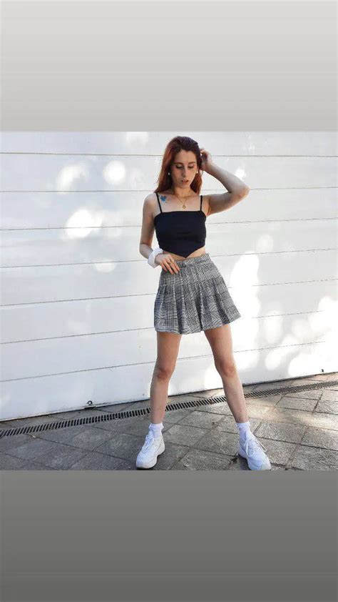 Have You Ever Seen A Redhead Latina Scrolller