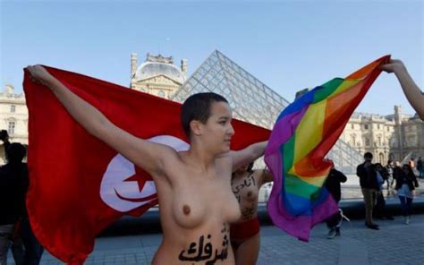 Naked Amina Sboui Added 03 25 2017 By Gga1br