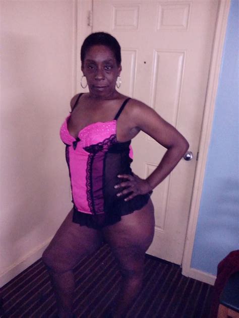 Detroit Ebony Milf Shesfreaky