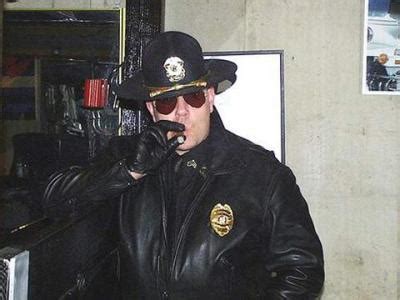 Smoking Hot Cop Tumbex