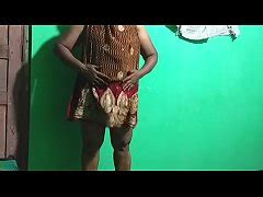 Indian Horny Milf Using Umbrella Xxx Mobile Porno Videos Movies Iporntv Net