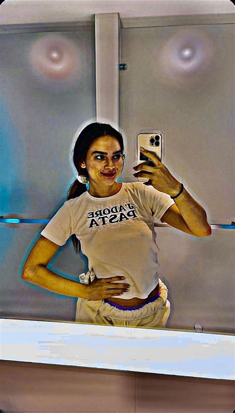 MoodieMaggie OnlyFans: A Comprehensive Review For Potential Subscribers Image 15