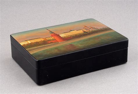 Шкатулка «Кремль». СССР, Федоскино, Л.М. Машков. 1974. Папье-маше, лак ...