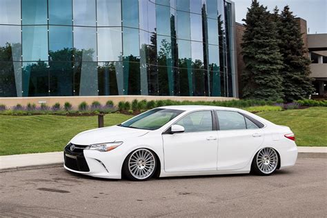 Toyota Camry And Avalon Air Lift Performance Air Suspension Kits