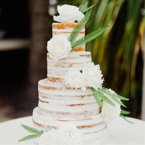 These Minimal Naked Cakes Are Perfect
