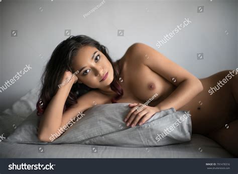 Brunette Woman Lying Nude Bed Stock Photo 791478316 Shutterstock