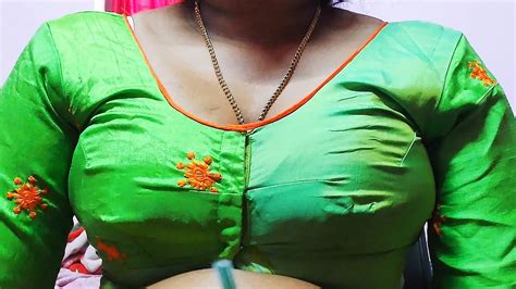 Heißes desi indisches paar voller nackter hardcore sex im Zimmer xHamster