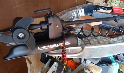 Электроякорь Haswing Cayman B 55 lbs GPS на лодку Тактика 390 РМ ...