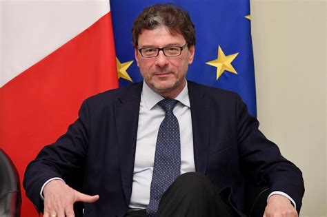 Dal Mise 2 5 Miliardi Per Start Up E Pmi Innovative