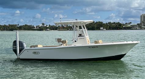 2017 Sea Hunt Ultra 234 Centre Console For Sale Yachtworld