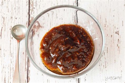 Easy Vegan Nam Prik Pao (Thai Chilli Jam)
