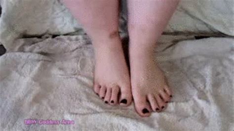 Foot Tease With B Oil BBW Goddess Anna FETISH Clips4sale