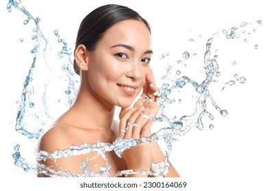 1 135 imágenes fotos de stock objetos en 3D y vectores sobre Naked asian girl water Shutterstock