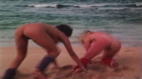 Naked Diva In Surrender In Paradise