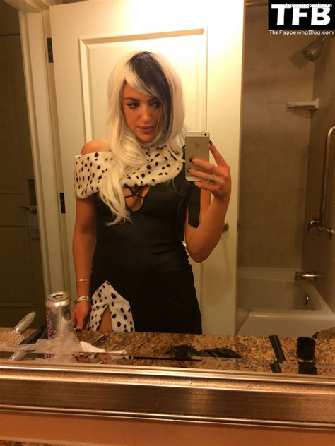 Lauren Russell Nude OnlyFans Leaks Fappening Page 2 FappeningBook