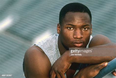 Bo Jackson Portraits Photos And Premium High Res Pictures Getty Images