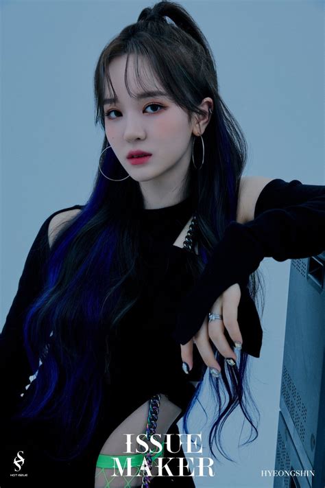 Hot Issue Reveals Issue Maker Concept Photos Of Dana And Hyeongshin Allkpop