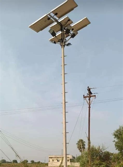 Pure White Solar High Mast Lighting For Highways 10 Meters At Rs